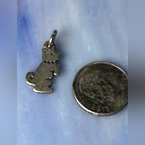 James Avery Sterling Silver Sitting Dog Pendant Charm Puppy Pet 925 Retired - Picture 4 of 9
